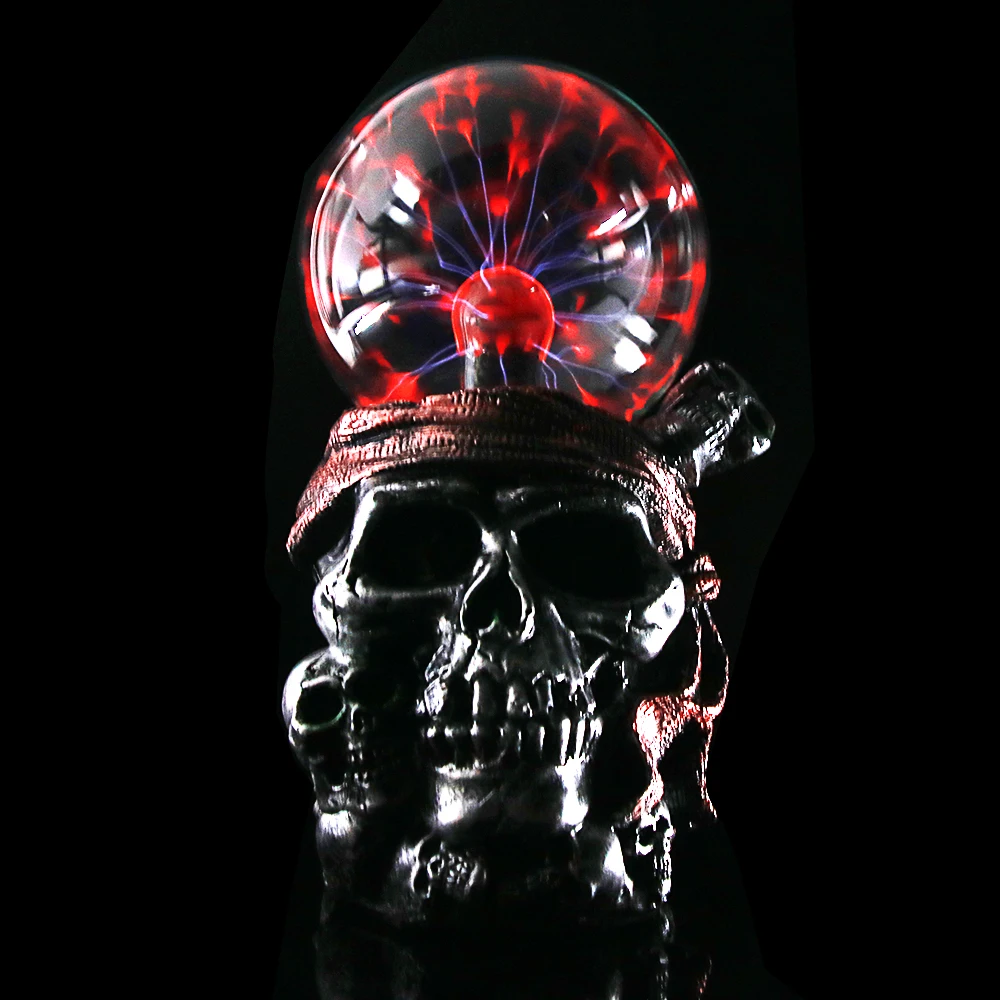 Череп с красной бандана статуя плазменный шар освещение свернутые черепа смола