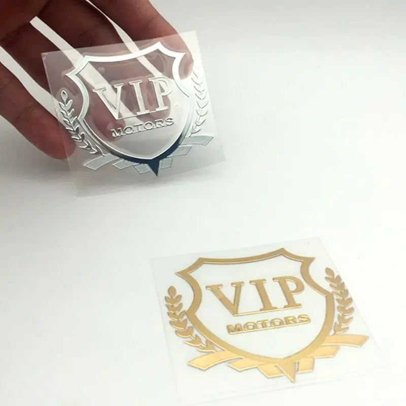 Логотип VIP MOTORS золотистого/серебристого цвета металлическая никелевая