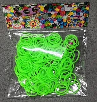 9 green 200pcs 200 шт./пакет Радуга эластичной резинкой черный, белый цвет для браслет лента с бисером вязаный Подвески пополнения посылка - Цвет: 9 green 200pcs