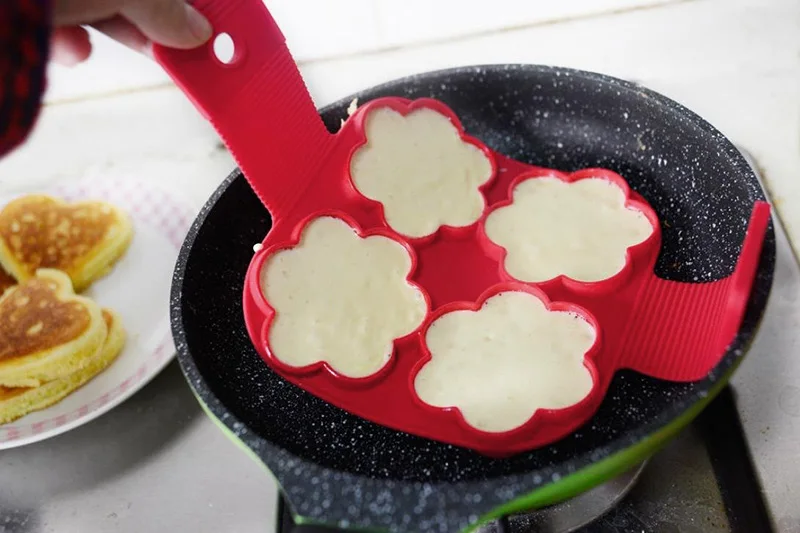 Christmas 4 Ring Pancake Maker Pancakes Cheese Egg Cooker Pan Flip Eggs Mold Nonstick Cooking Tools Kitchen Baking Accessories | Дом и сад