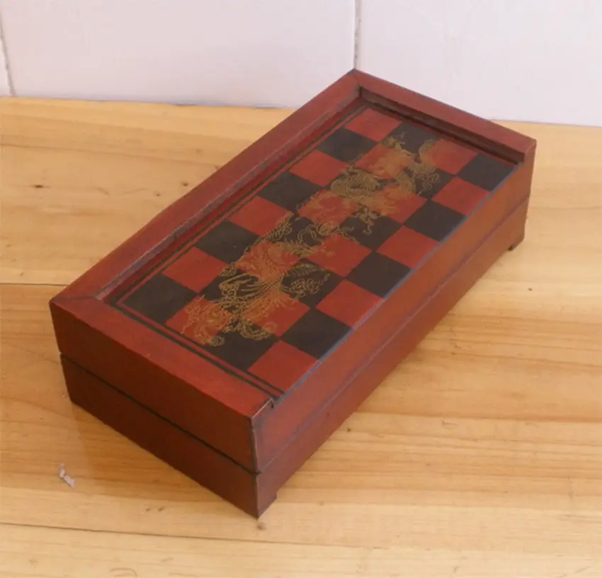 

Chinese Army Style 32 Pieces Chess Set Leather Wood Box AAA