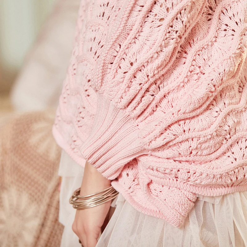 ARTKA Spring&Summer 2018 New Fashion Slash Neck Hollow Lady Pullovers Half Batwing Sleeve Loose Female Knitted Sweater YB10488C | Женская