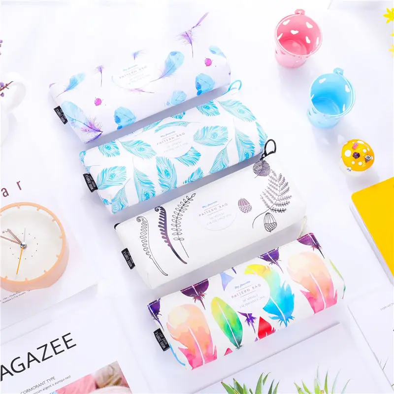 

Coloffice Small Fresh Stationery Box Printing Primary School Pencil Bag Children Pen Box Creative Zipper Bag School Supplies 1PC