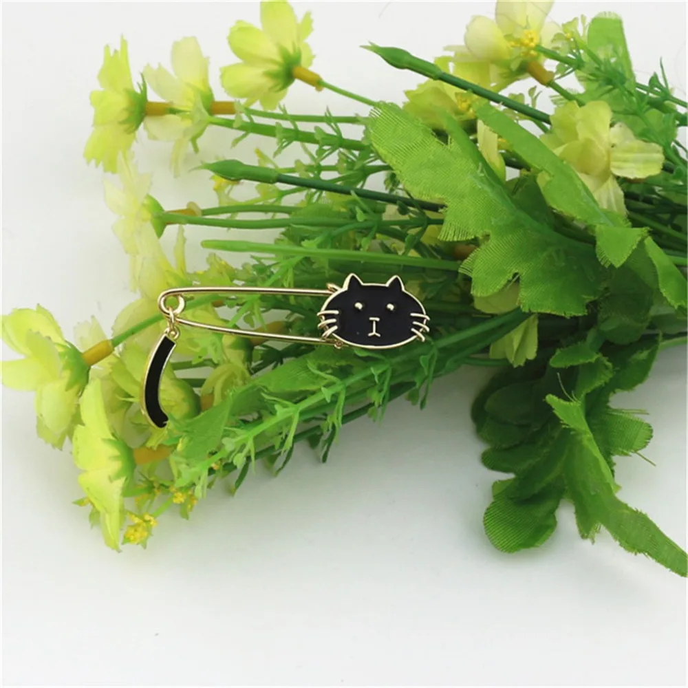 2020 New Japanese cute Enamel Cat Black or white Stylish and refined collar pin brooch | Украшения и аксессуары