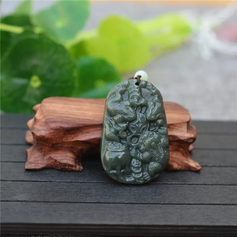 Темно зеленый натуральный кулон Hetian Jades с резьбой на жабе амулет для женщин и