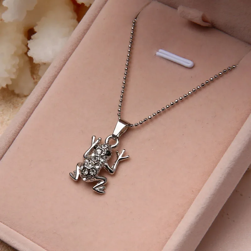 Женское богемное ожерелье подвеска в виде лягушки из нержавеющей стали свитер с