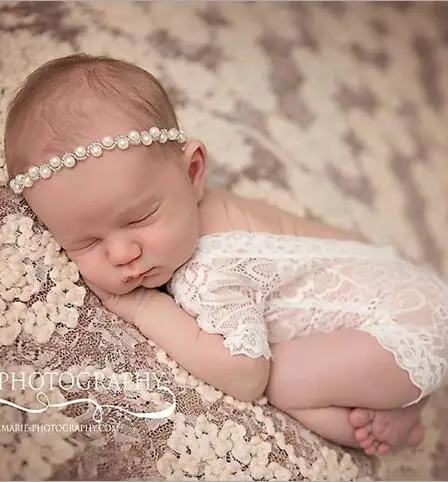 Мило! Комбинезон детский с кружевом белый и черный 2017 |