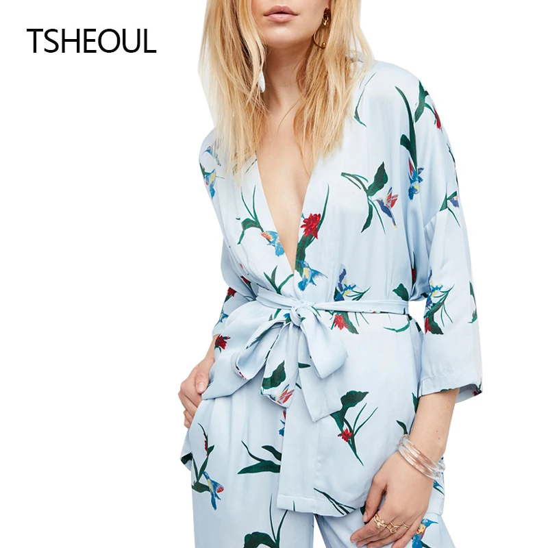 С принтом птица блузка | Игрушки и хобби