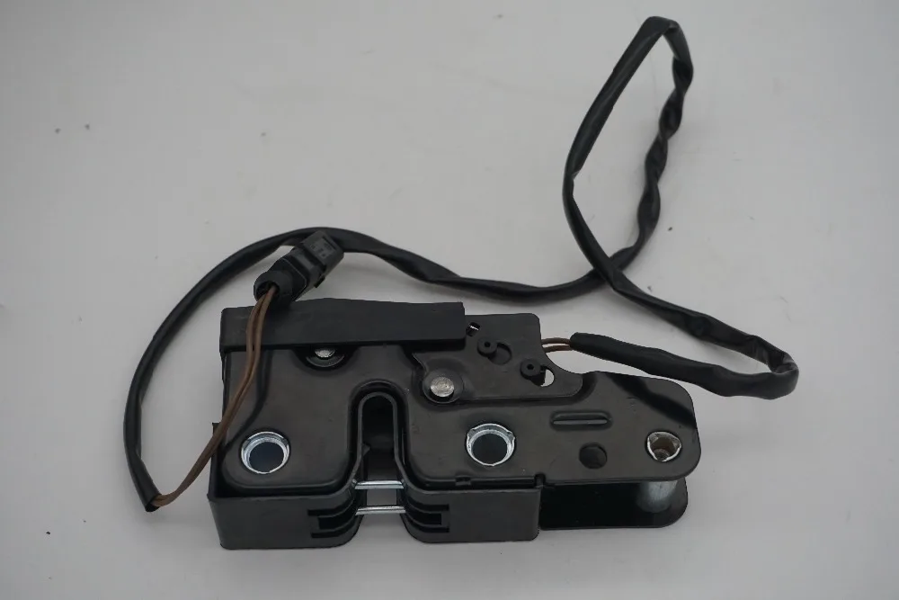 Новый двигатель капот нижний замок защелка подходит для VW Golf GTI Jetta 5 MK5 MKV Rabbit 1K1823509E