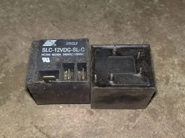 

Реле SLC-12VDC-SL-C-
