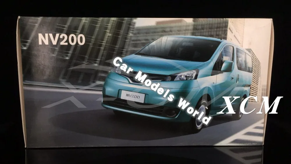 Литая модель автомобиля для NV200 MPV 1:18(серебро)+ маленький подарок