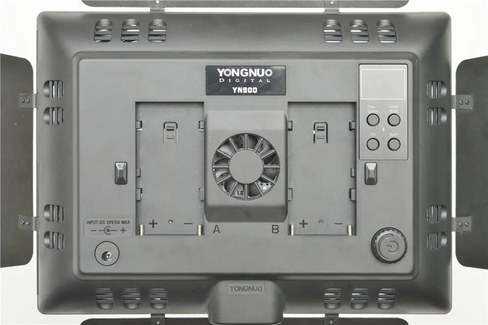 YONGNUO yn900 высокий CRI 3200-5500 К видео светодиодный Панель Дистанционное управление по