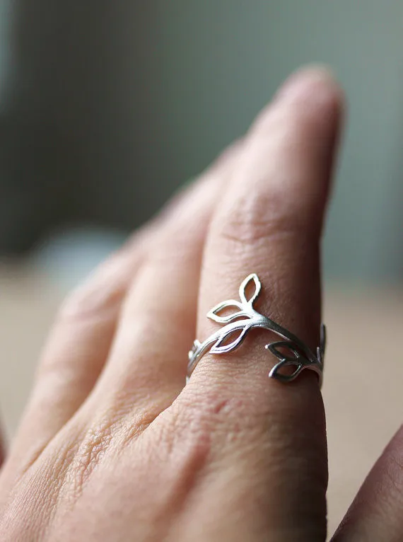 Оптовая продажа уникальное модное регулируемое кольцо с листьями ветки высокое