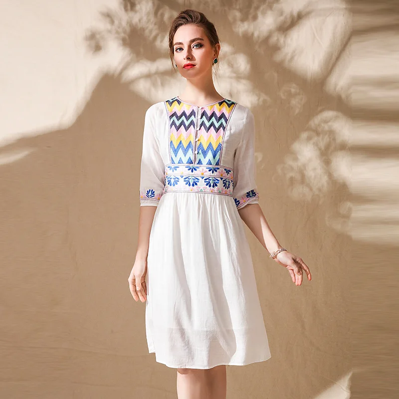 2018 Spring Embroidery Vintage Dress For Women High Quality Fashion Pretty Half Sleeve Knee Length Slim Female Dresses | Женская одежда