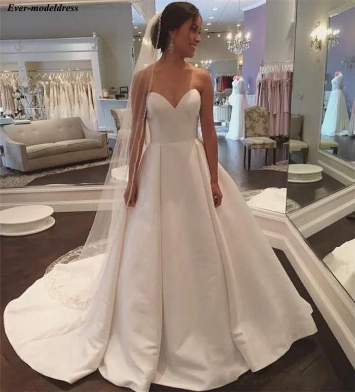 

Simple Satin Wedding Dresses 2019 Sweetheart Lace Up Back Sweep Train Ivory Bridal Gowns Robe De Mariee Plus Size Customized