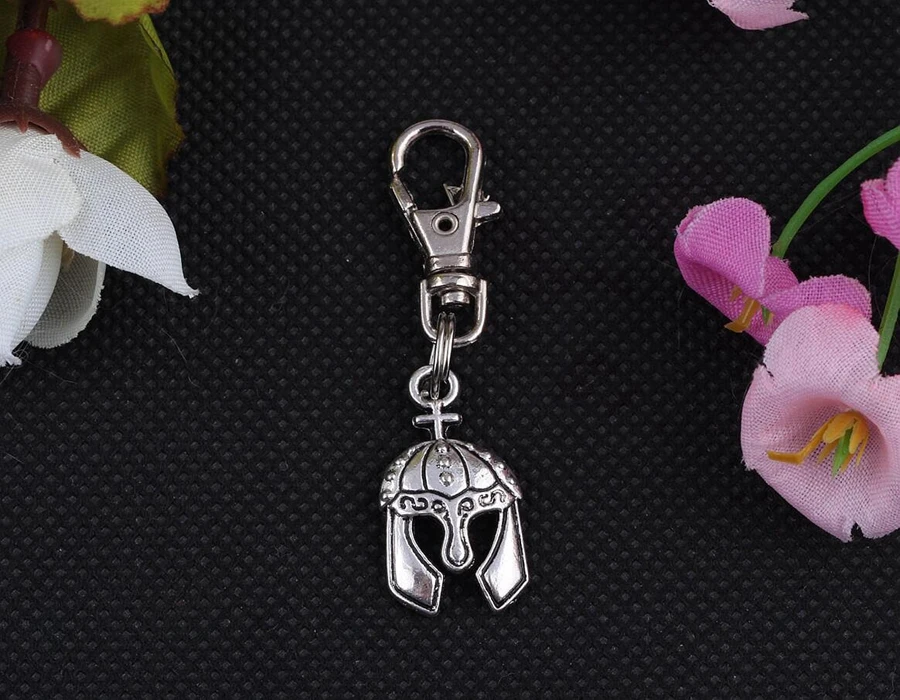 Подарок Винтажный серебряный шарм Рыцарь Шлем брелок кольцо для ключей
