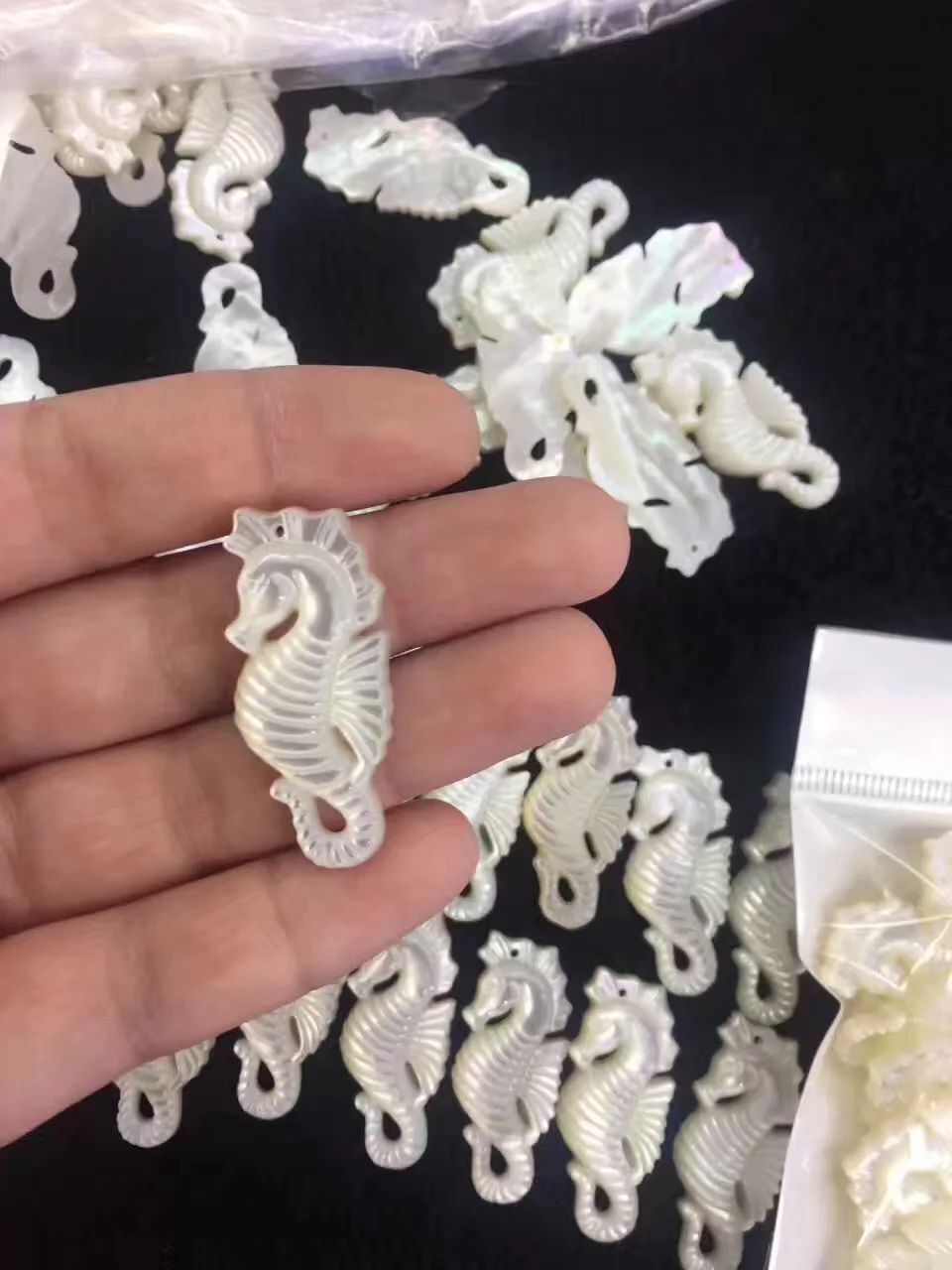 20 шт./лот морской конек mop Бусины натуральный Mother Of Pearl В виде ракушки для
