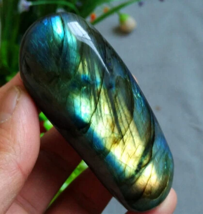 002206 Радуга! Натуральный Лабрадорит кристально шероховатый полированный из Madagascar