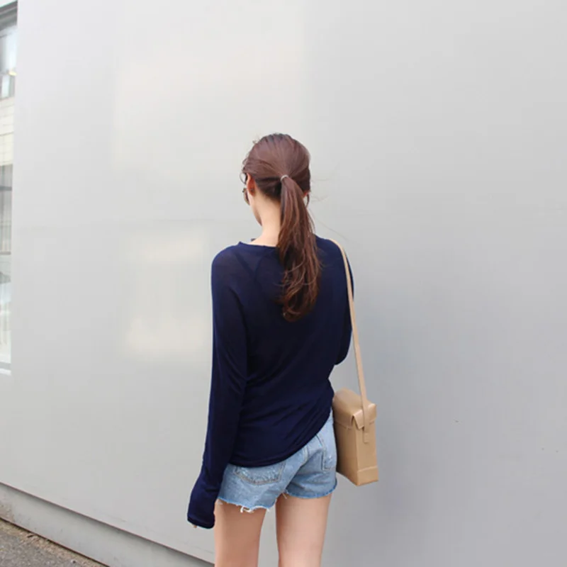 Sexy Women Long Sleeve T-shirt O-neck Slim Fit Warm 2022 Spring Summer Basic T-shirts Korean Women Tops Black White Blue Pink