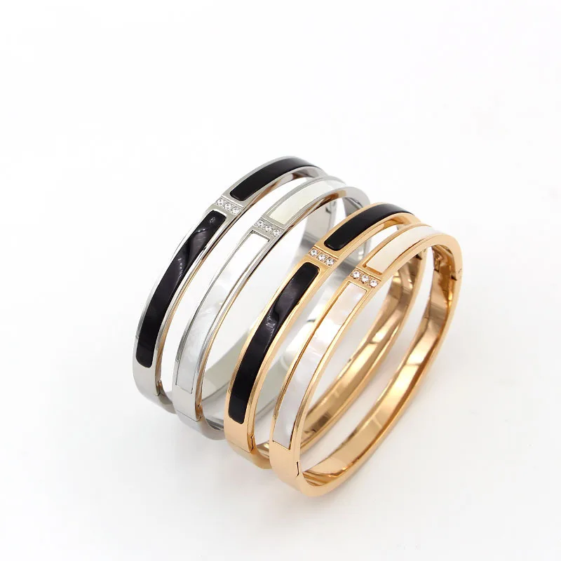 

Hot Sale Black White Shell Three Small Stone Silver Color / Rose Gold Color / Gold Color Stainless Steel Bangle