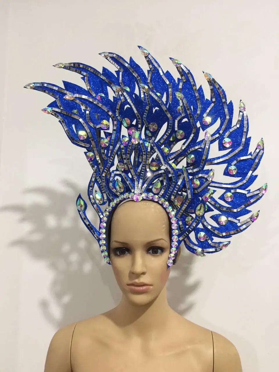 Бразильская Рио испанская Куба Сантьяго Гавана Венеция дионизия карнавальное