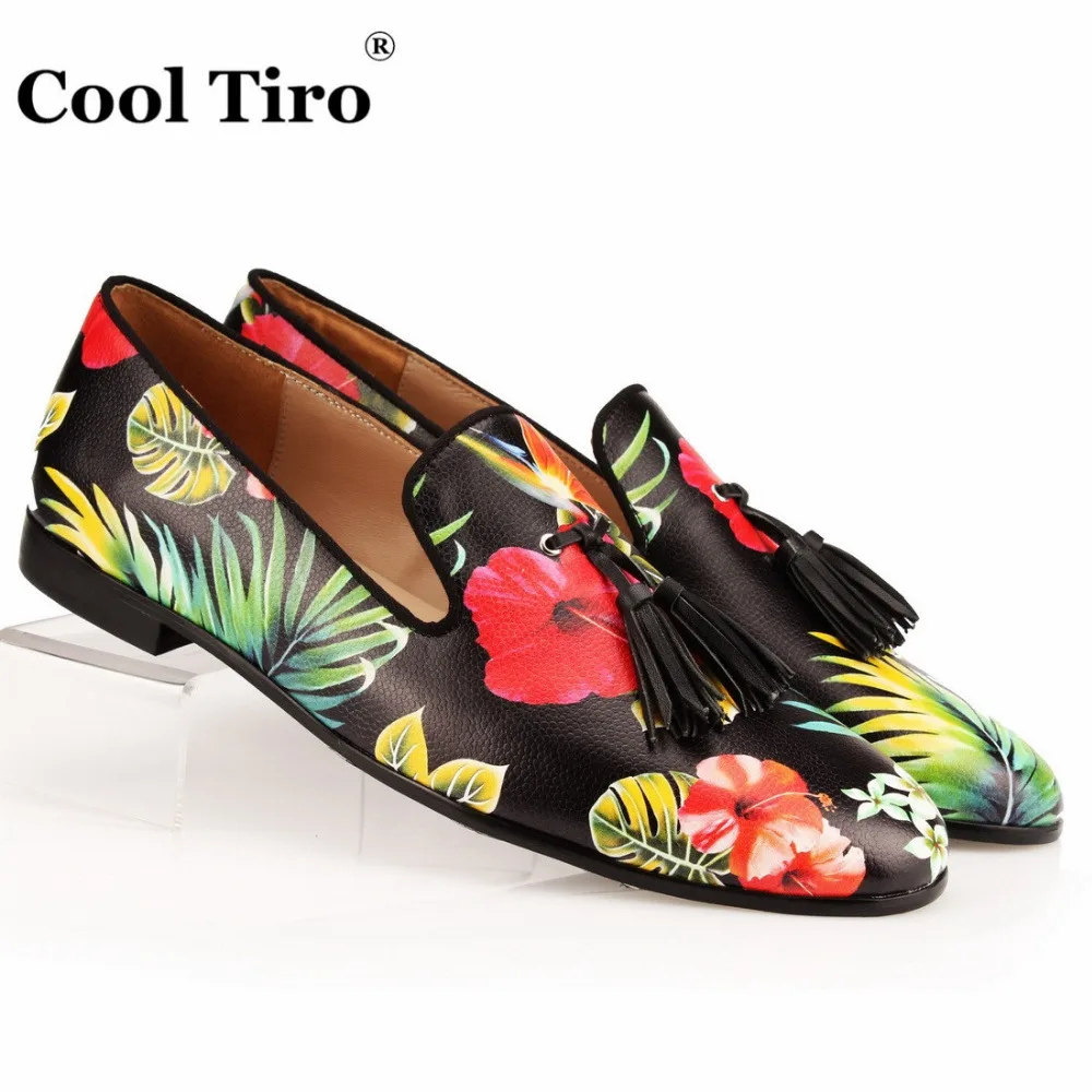 Крутые мужские лоферы с кисточками тапочки из натуральной кожи цветочным