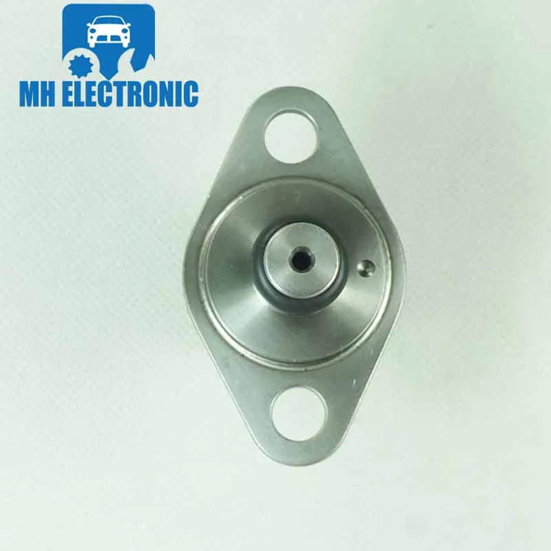 MH Электронный датчик давления топлива MD348483 E1T18471 812601 для Mitsubishi Montero Pajero IO GDI б/у