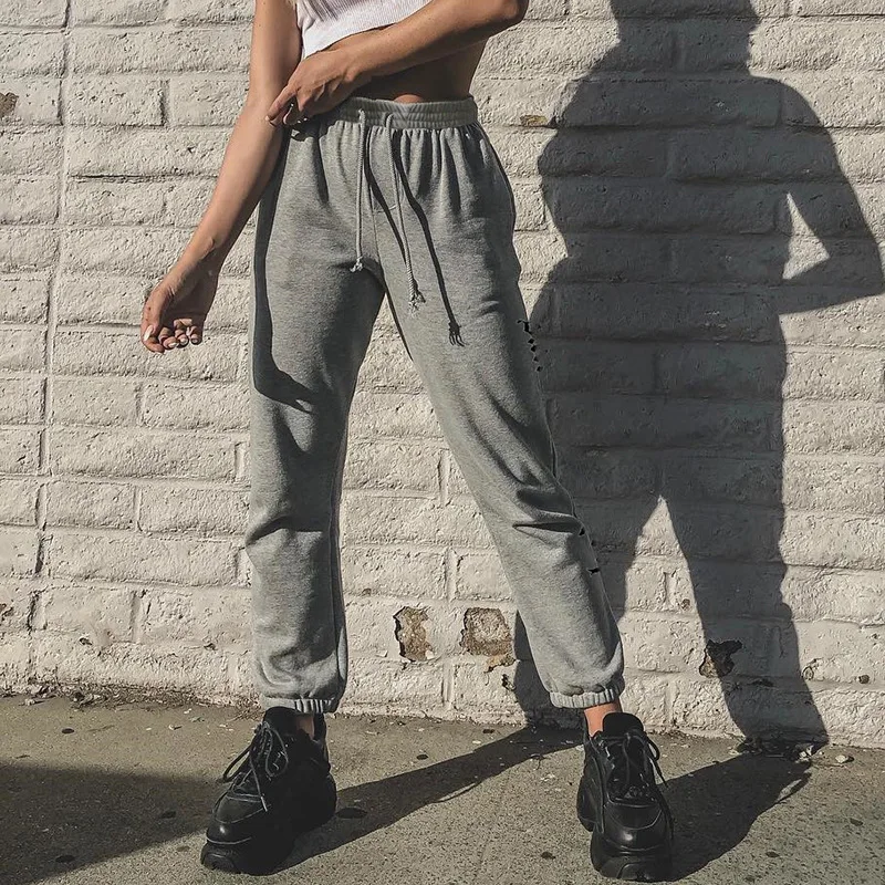 Casual Grey Pants Women Sweatpants and Joggers Letter Print High Waist Loose Female Trousers 2019 Streetwear Ladies Pants Capri
Casual Grey Pants Women Sweatpants and Joggers Letter Print High Waist Loose Female Trousers 2019 Streetwear Ladies Pants Capri