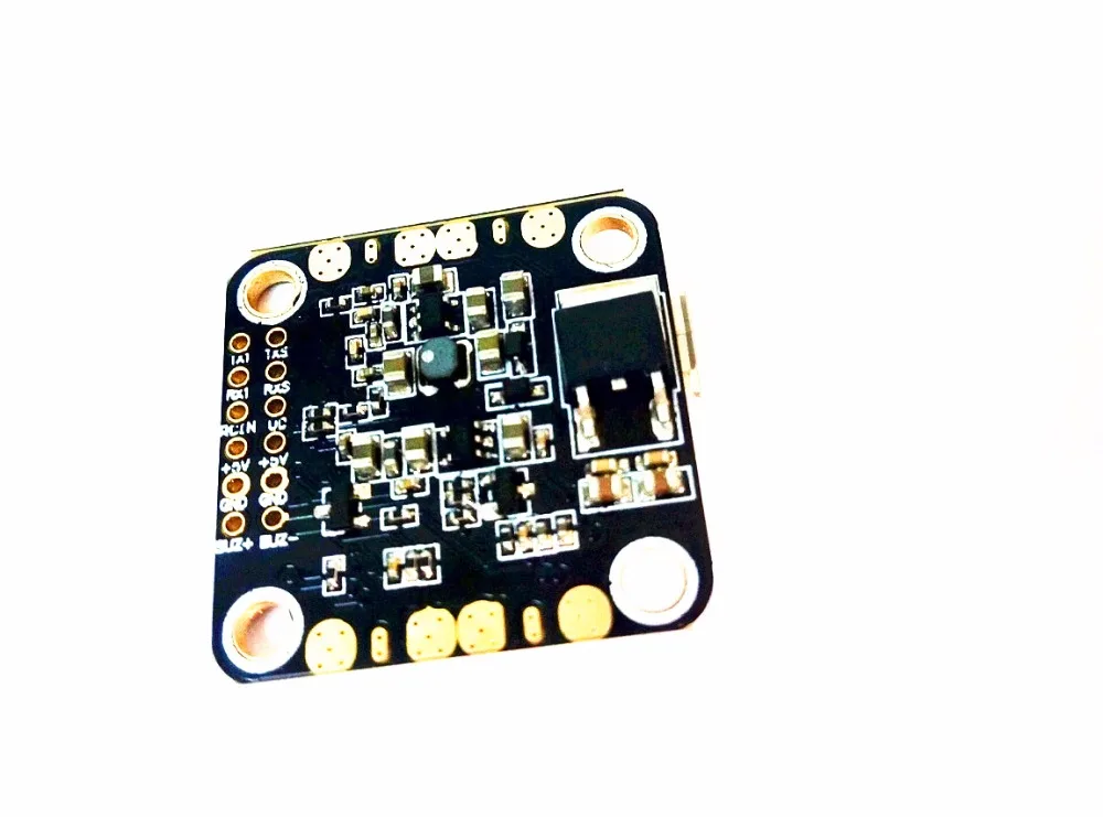 Мини-Контроллер полета F4 Buil-in PDB 5V 1A с BEC микро-зуммер поддержка Betaflight 3 1 DSHOT для RC