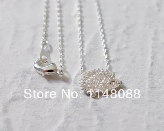 Модное изысканное ожерелье с маленьким ежиком золотого и серебряного цвета