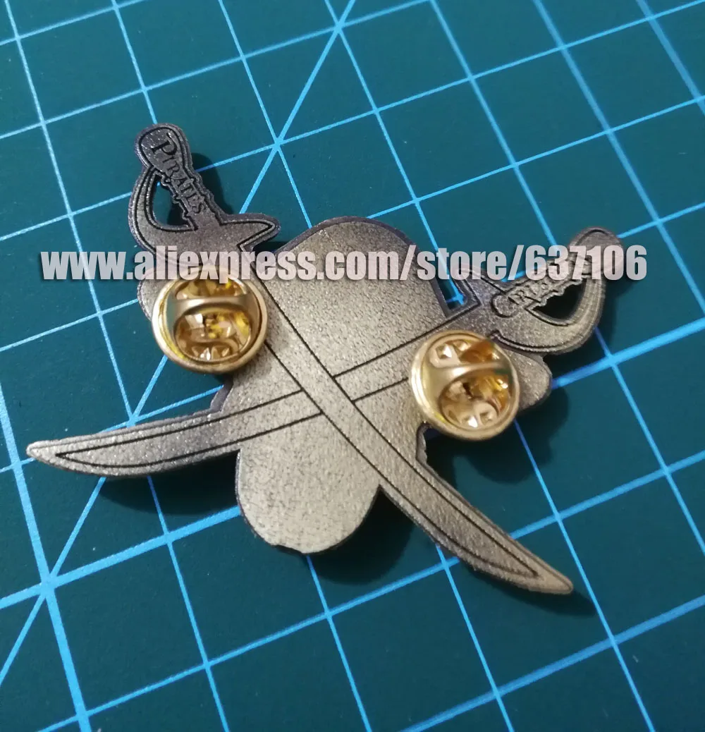 MOTORCYCLE BIKER PIRATE PINS BROOCHES FOR JACKET VEST SHOES BAG BELT GARMENT BADGES HAT MOTOR SKULL BUCKLES | Дом и сад