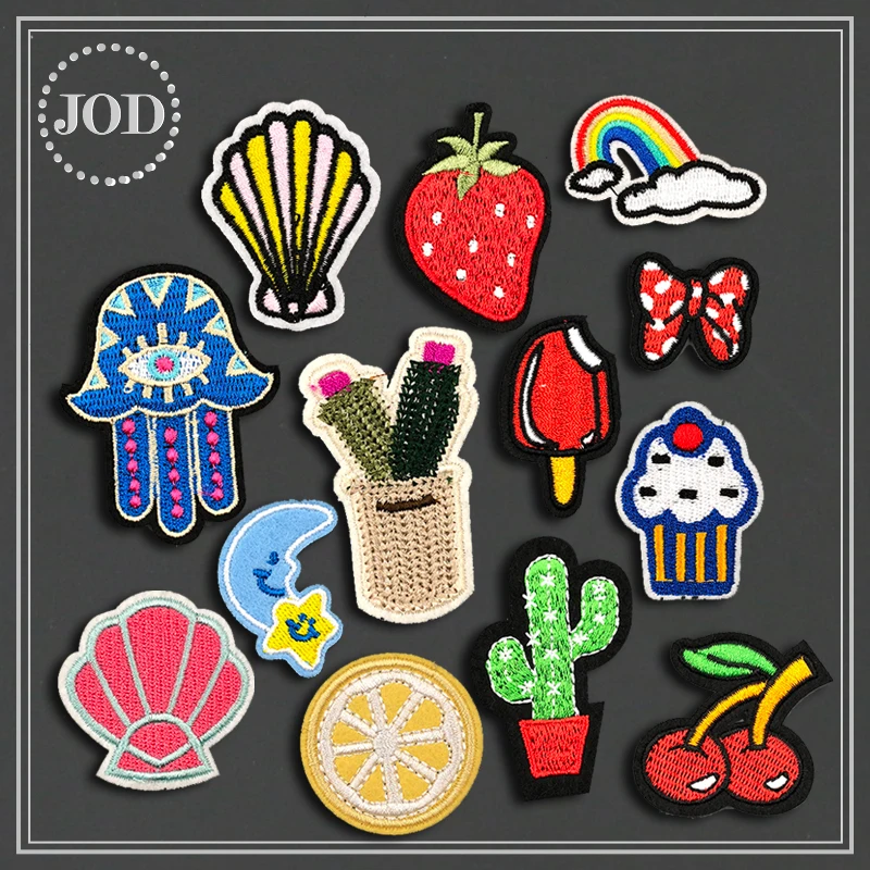 

Cute Mini Small Clothes Bag Patch Embroidery DIY Iron on Patches for Clothing Sew on Stickers Badges Applications Children JOD