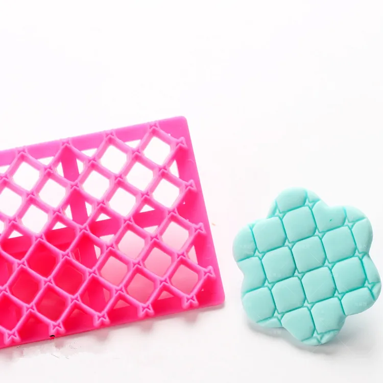 HEARTMOVE 12 Стиль Fondant (сахарная) устройство для тиснения с буквами в цветочном узоре и