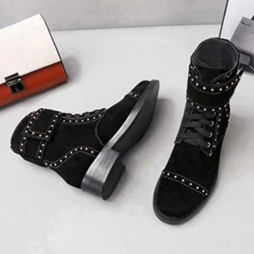 Black Chueyz/женские весенние ботильоны на шнуровке короткие ботинки на низком толстом каблуке с пряжкой женская повседневная обувь с металлическими украшениями, Размеры 35-40 - Цвет: Black
