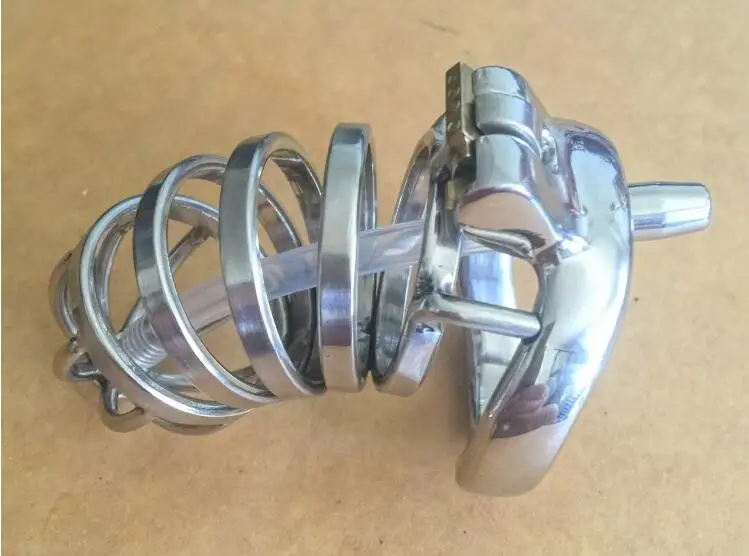 Последняя в спящем состоянии конструкция замка большой мужской