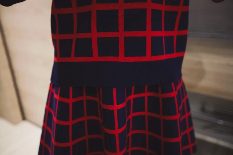 2018 Новый трикотажный спортивный костюм с длинными рукавами костюмы юбкой