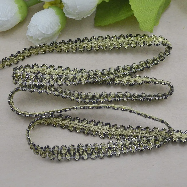 100 метров DIY аксессуары для одежды Дешевые изогнутые кружевные вставки для шитья Золотая серебристая косматая лента 8 мм Высокое качество.