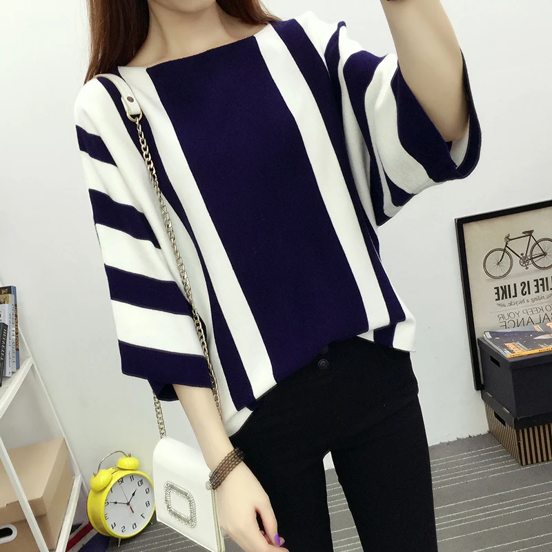 Autumn new women's vertical stripe sweater loose big yards bat sleeve round neck hedging wild female | Женская одежда