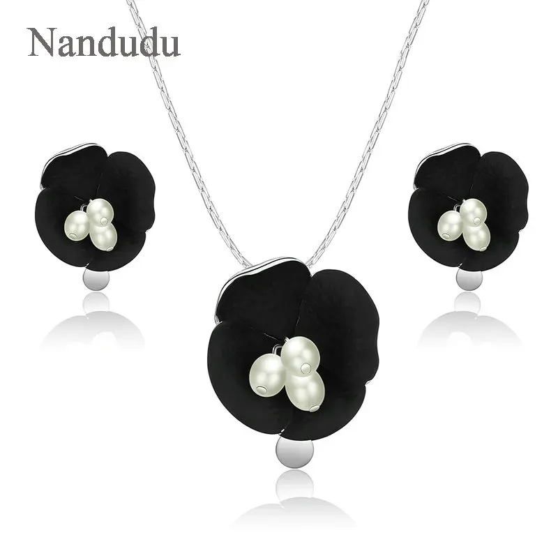 Nandudu модные чёрные цветы кулон ожерелье серьги Ювелирные наборы для женщин белый
