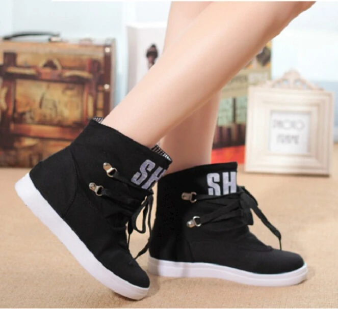 flat sneaker booties