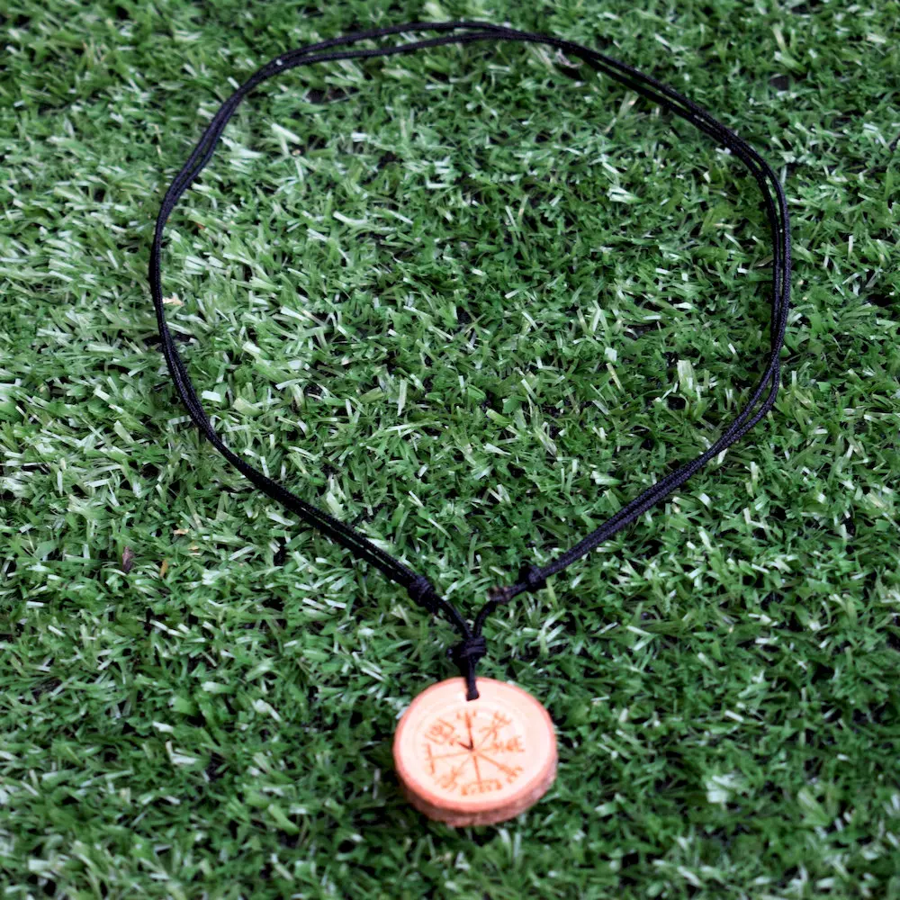 SanLan норвежский викинг Compass деревянная фотомифология Celtics Amulet|Цепочки| |