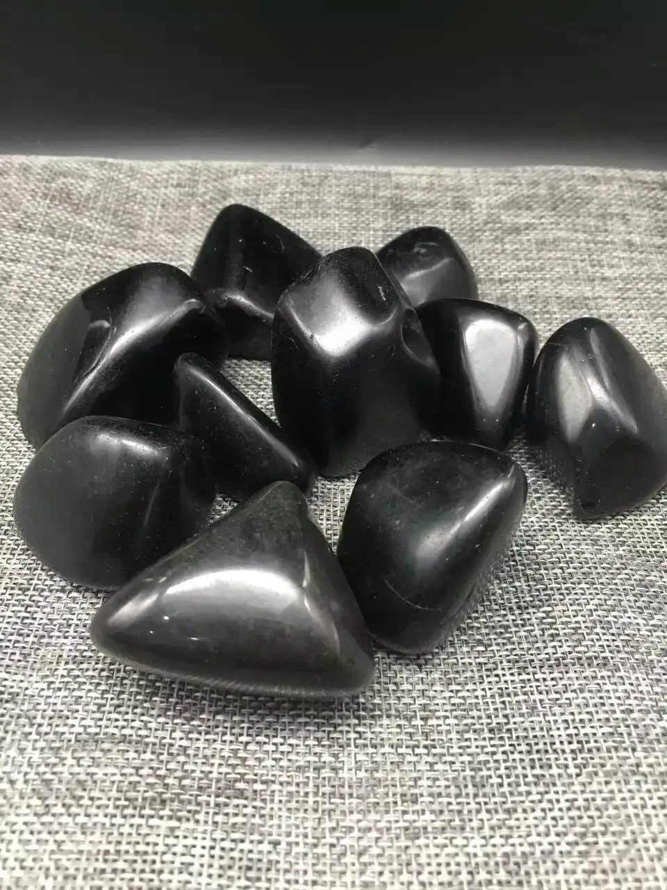 Натуральный Полированный Черный турмалиновый руда энергетический Камень Чакра