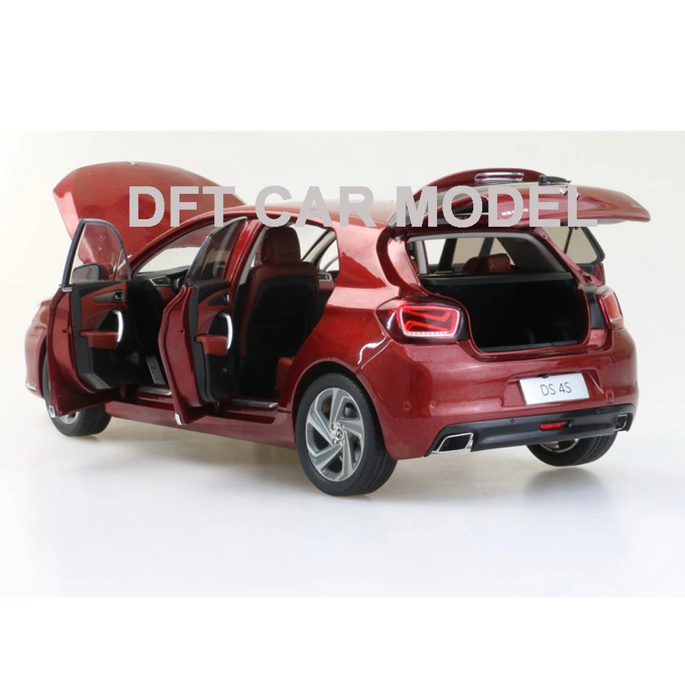 Литая модель автомобиля 1:18 для DS4S Коллекция игрушечных автомобилей бесплатная