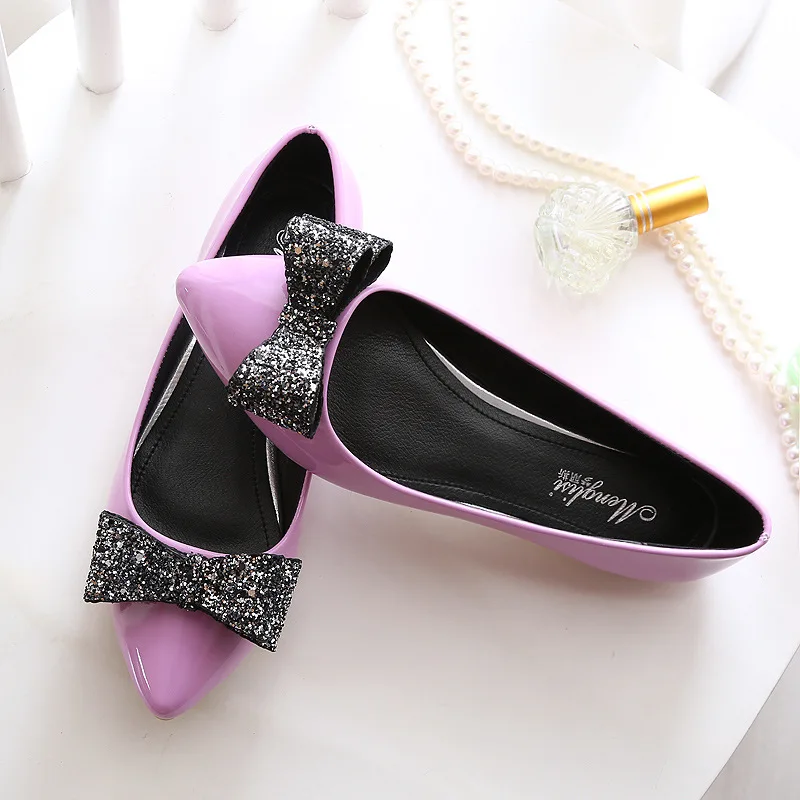 

Spring Summer Rhinestone Bow Pointed Toe Women Flat Shoes Patent Leather Ladies Shallow Single Shoes Plus Size 43 Party Loafers