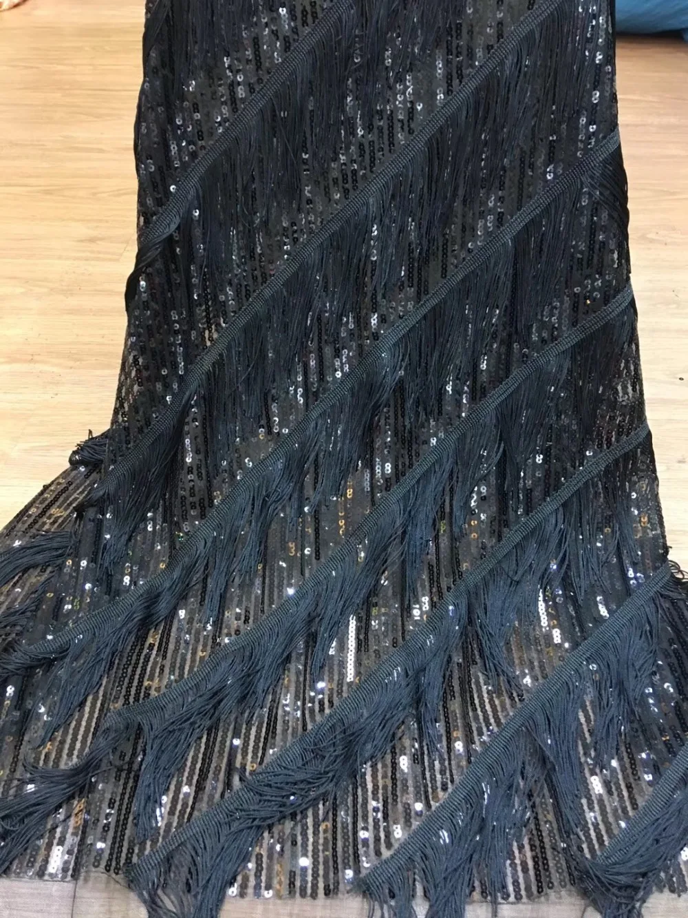 

High Quality Nigerian Lace Fabrics with sequin tassel African French sequin Lace Fabric Embroidered Tulle Mesh Lace Fabric