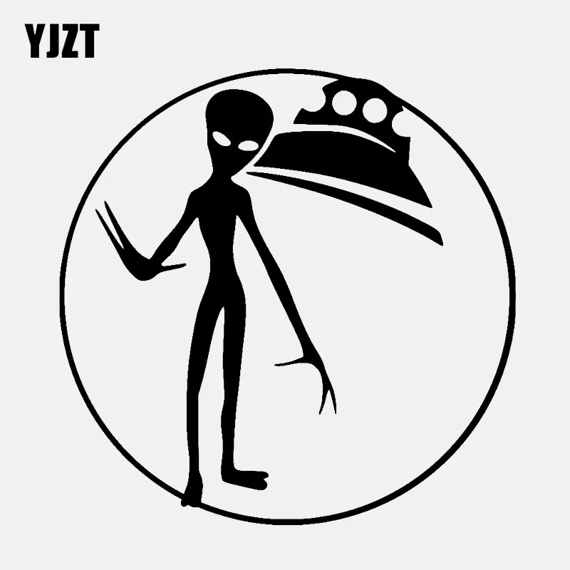 

YJZT 13.5CM*13.5CM Car Sticker UFO Funny Vinyl Decals Black/Silver C3-0515