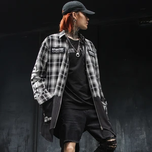 Мужская рубашка в клетку, с длинным рукавом и большими карманами