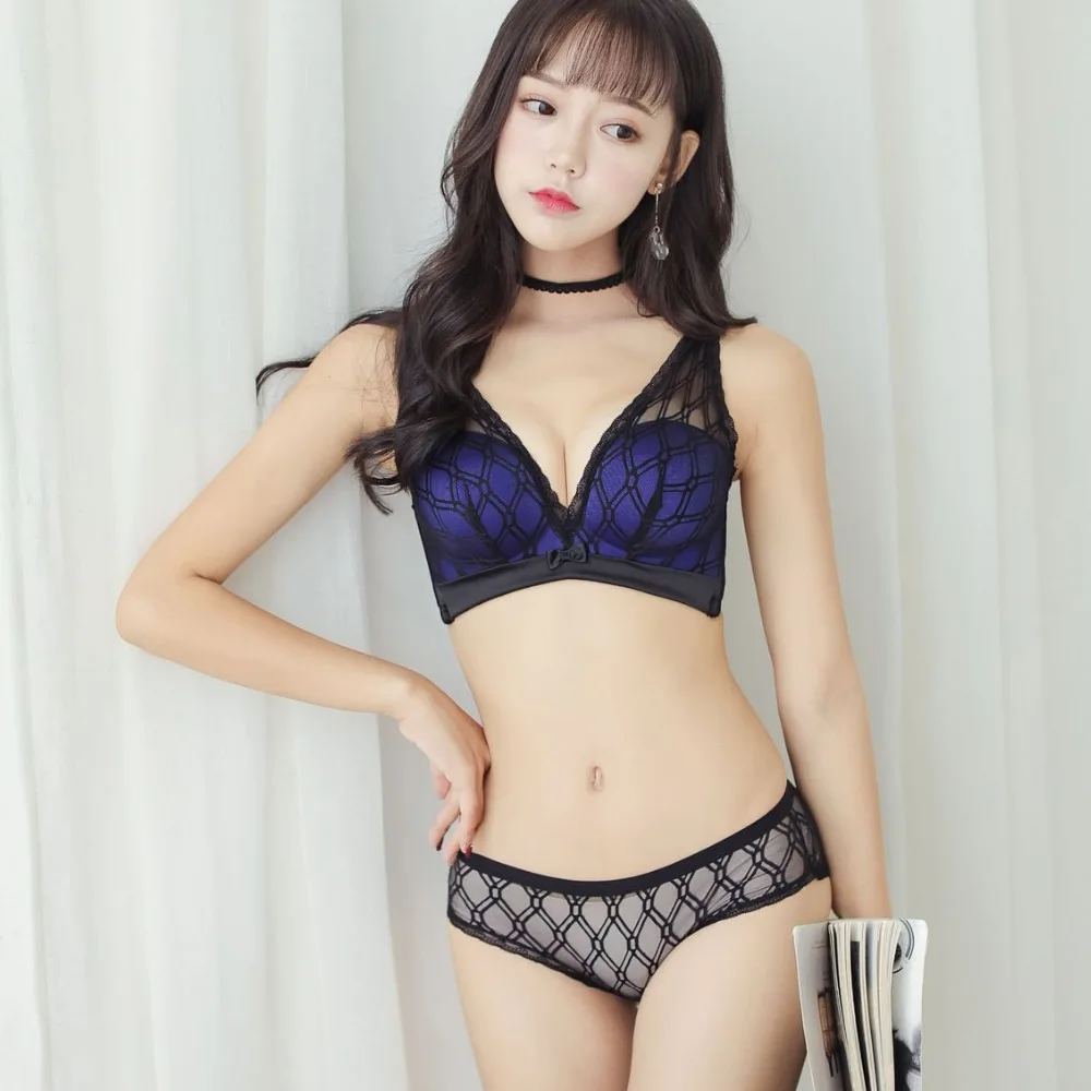 Сексуальный комплект с бюстгальтером черный кружевной пуш-ап бесшовный нижнего