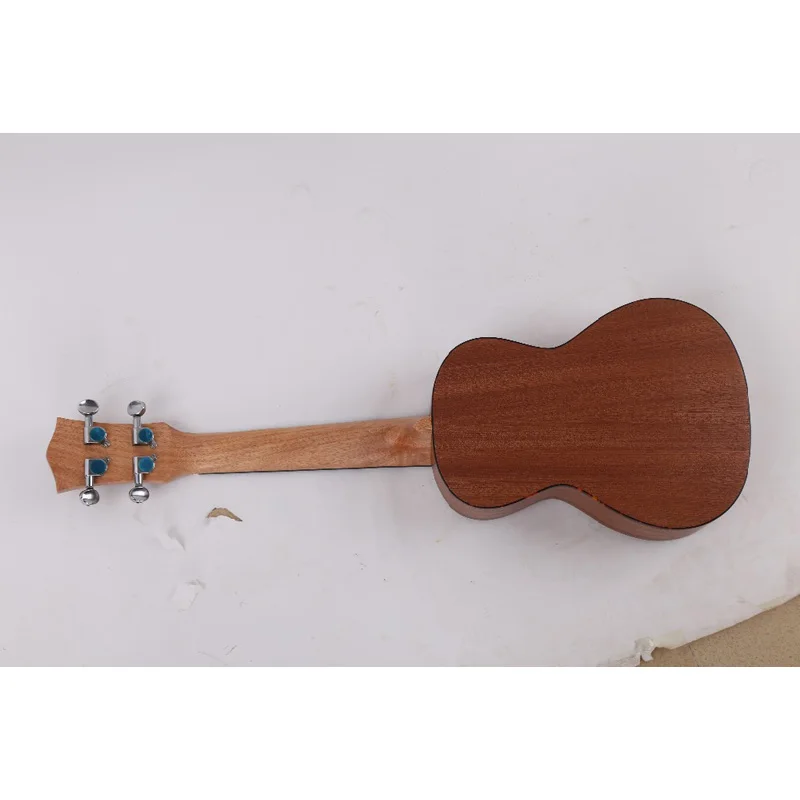 Гитара укулеле 23 дюйма в форме сердца с струнными инструментами 4 струны 18 ладов ra