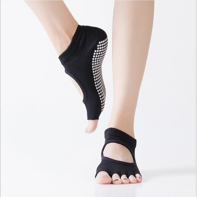 

SPORTS Women Anti Slip Bandage Cotton Yoga Socks Ladies Ventilation Pilates Ballet and yoga Five Fingers socks